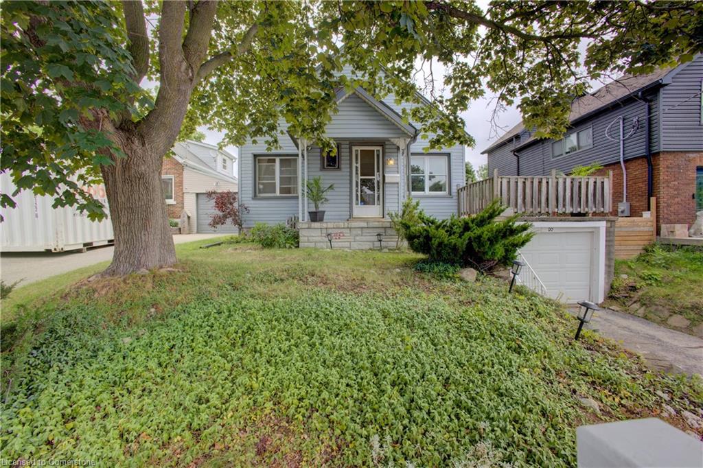 20 Dunham Avenue Property Photo 4