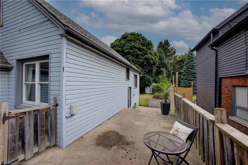 20 Dunham Avenue Property Photo 37