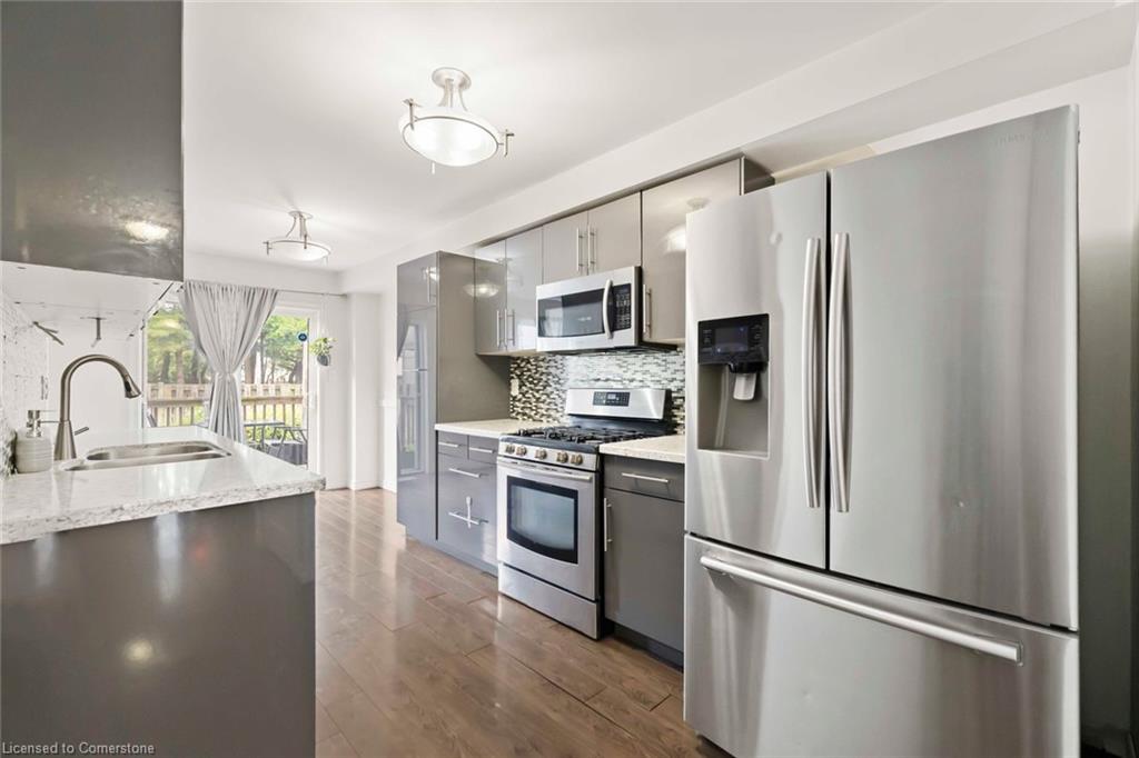 2-9 Lakeshore Road Property Photo 5