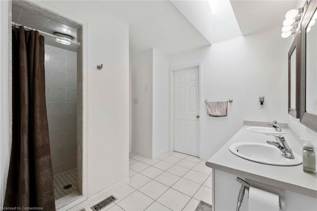 2-9 Lakeshore Road Property Photo 28