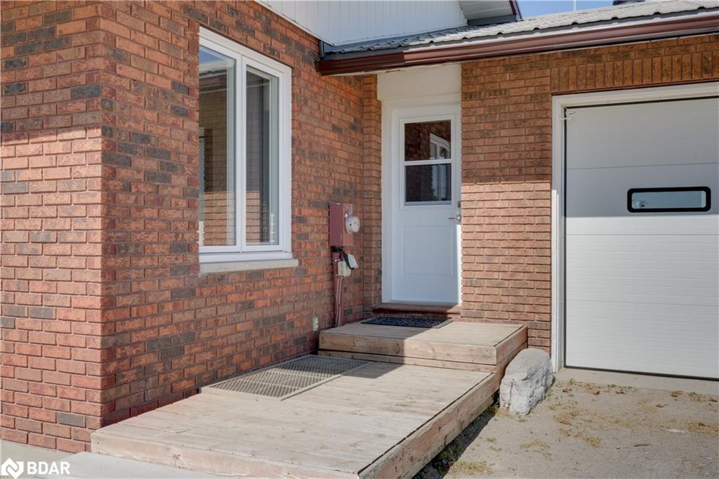 558 Line 1 S Property Photo 4