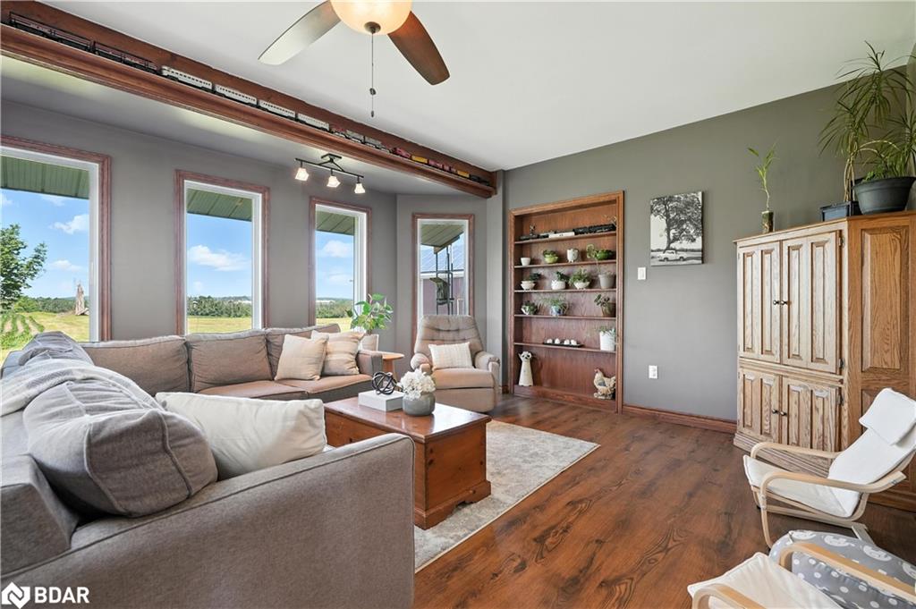558 Line 1 S Property Photo 13