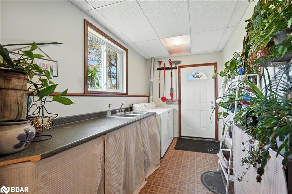 558 Line 1 S Property Photo 29