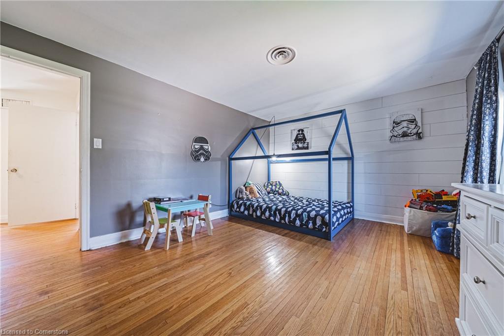 43 Franklin Street Property Photo 32