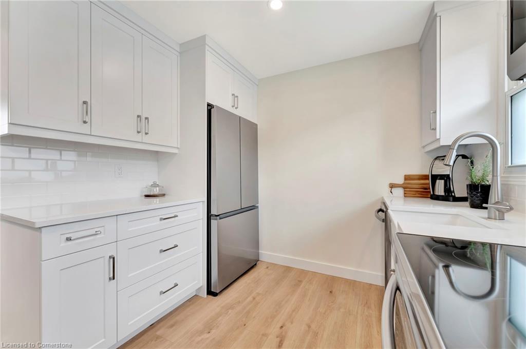 233 Auden Road Property Photo 10