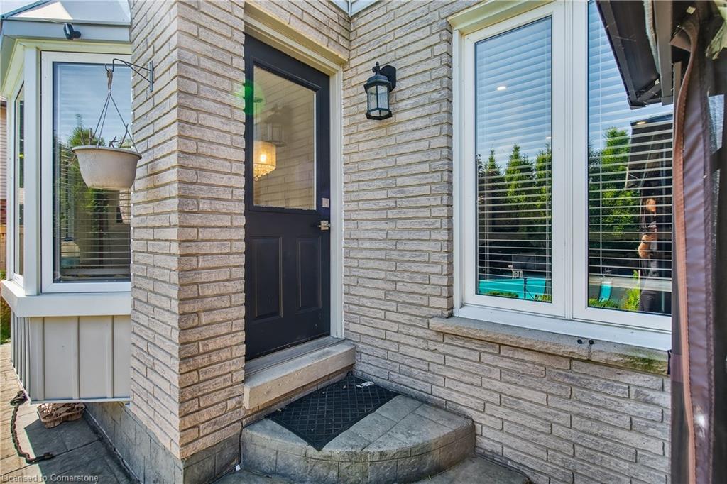 11 Sumner Crescent Property Photo 32