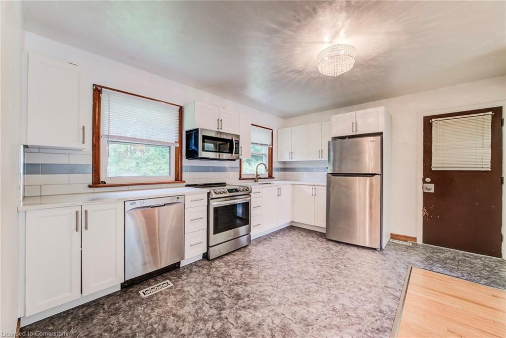 8 Gordon Street Property Photo 17