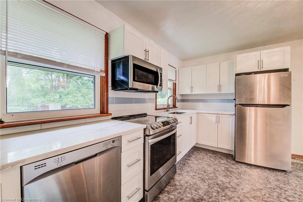 8 Gordon Street Property Photo 18