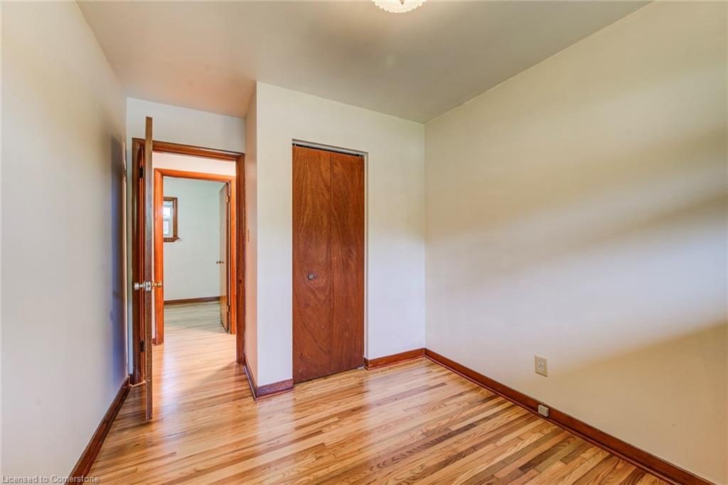8 Gordon Street Property Photo 25