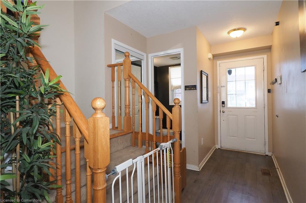 41 Bloomington Drive Property Photo 4