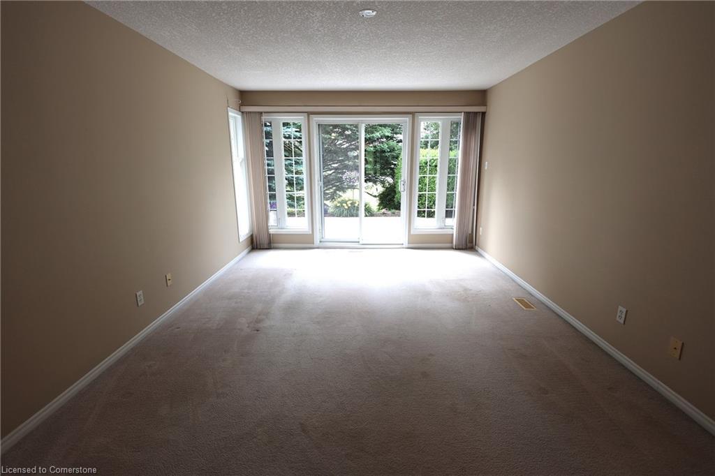 7-21 Foell Street Property Photo 11
