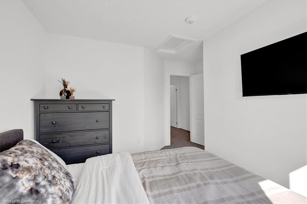 26-383 Dundas Street E Property Photo 14