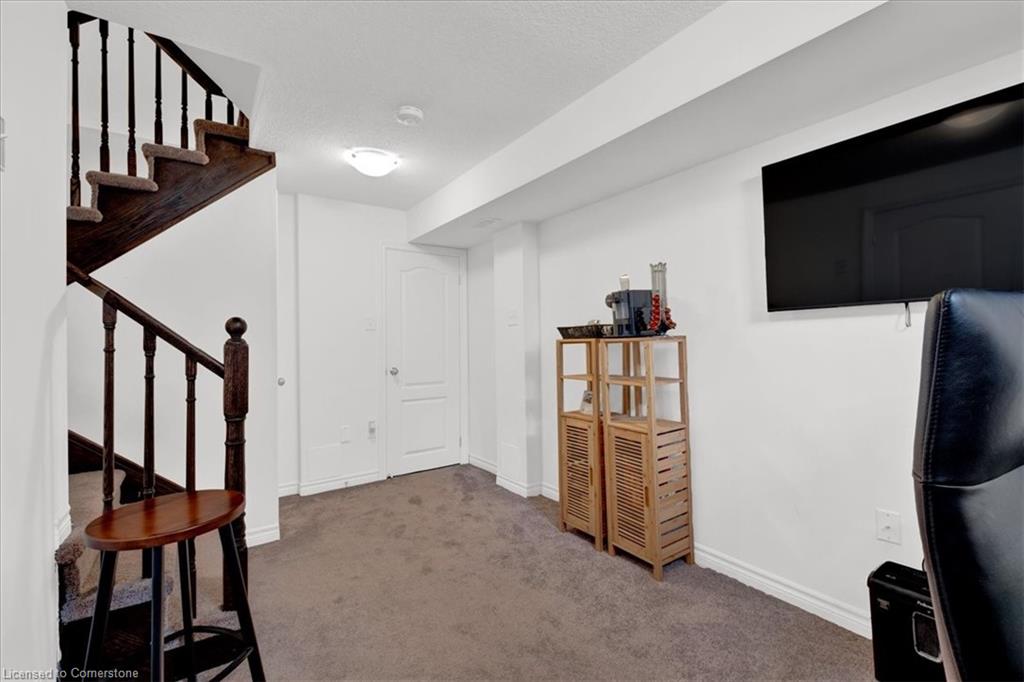 26-383 Dundas Street E Property Photo 25