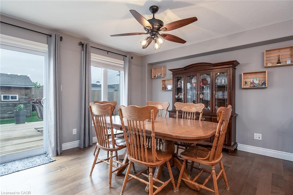 102 Forbes Crescent Property Photo 22