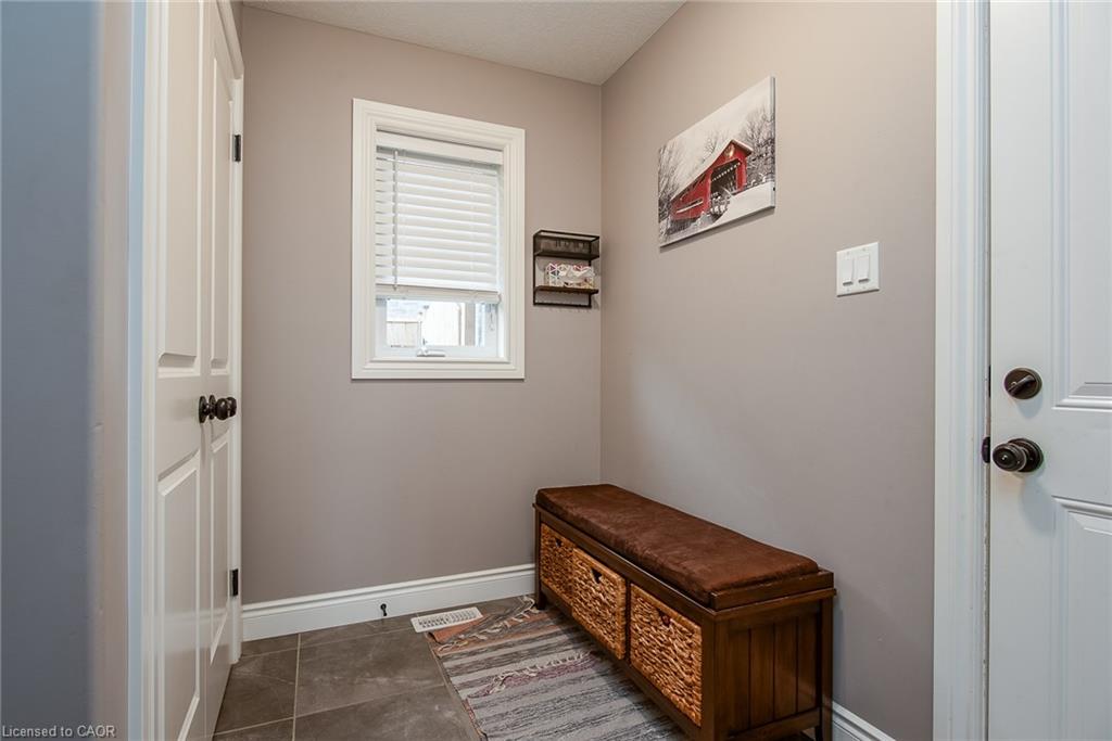 102 Forbes Crescent Property Photo 24