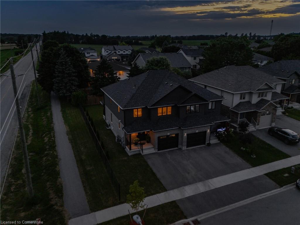 79 Crab Apple Court Property Photo 4