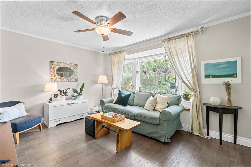 48 Franklin Avenue Property Photo 6