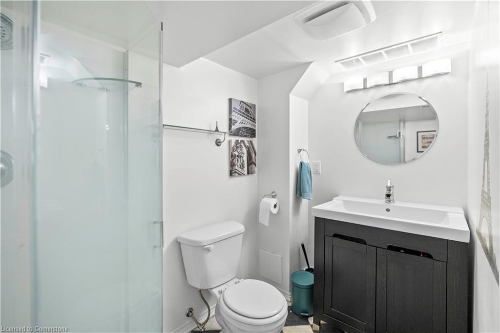48 Franklin Avenue Property Photo 32