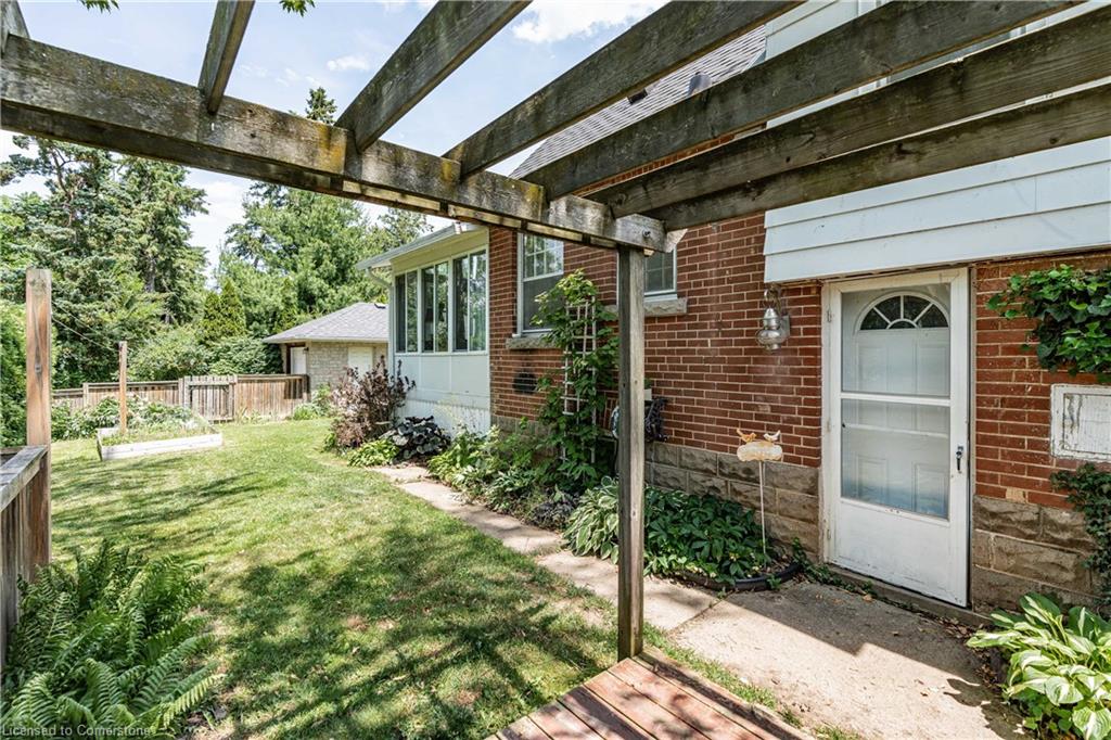 48 Franklin Avenue Property Photo 34