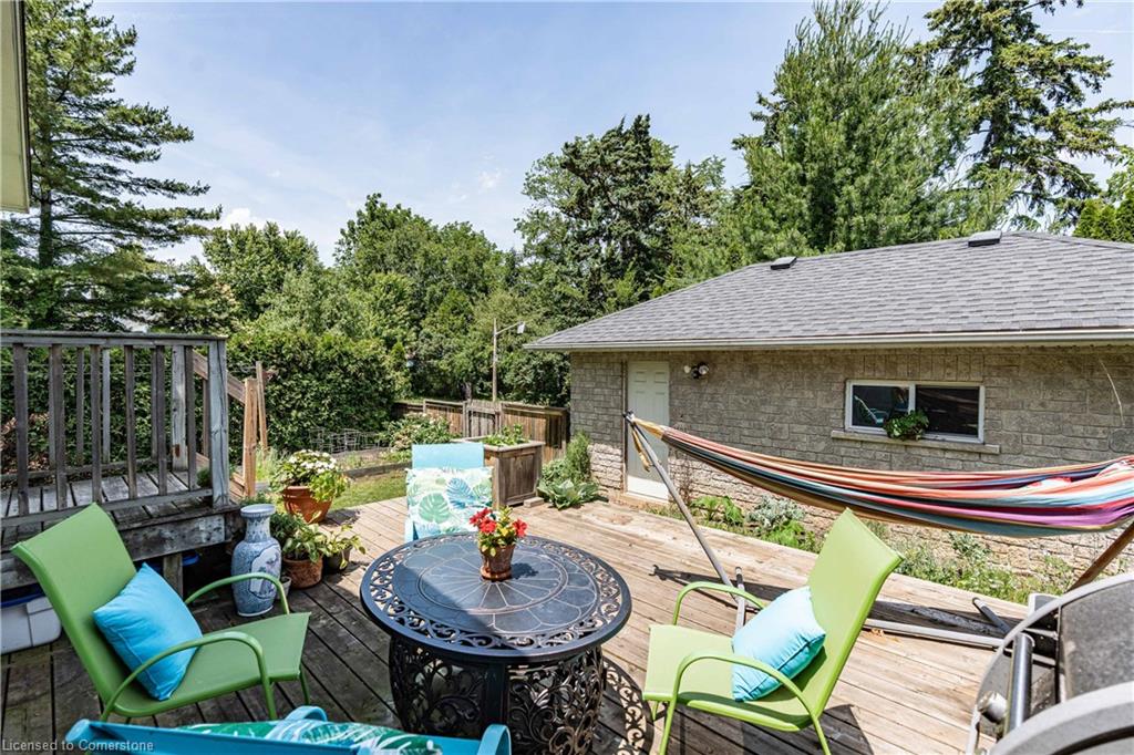 48 Franklin Avenue Property Photo 41