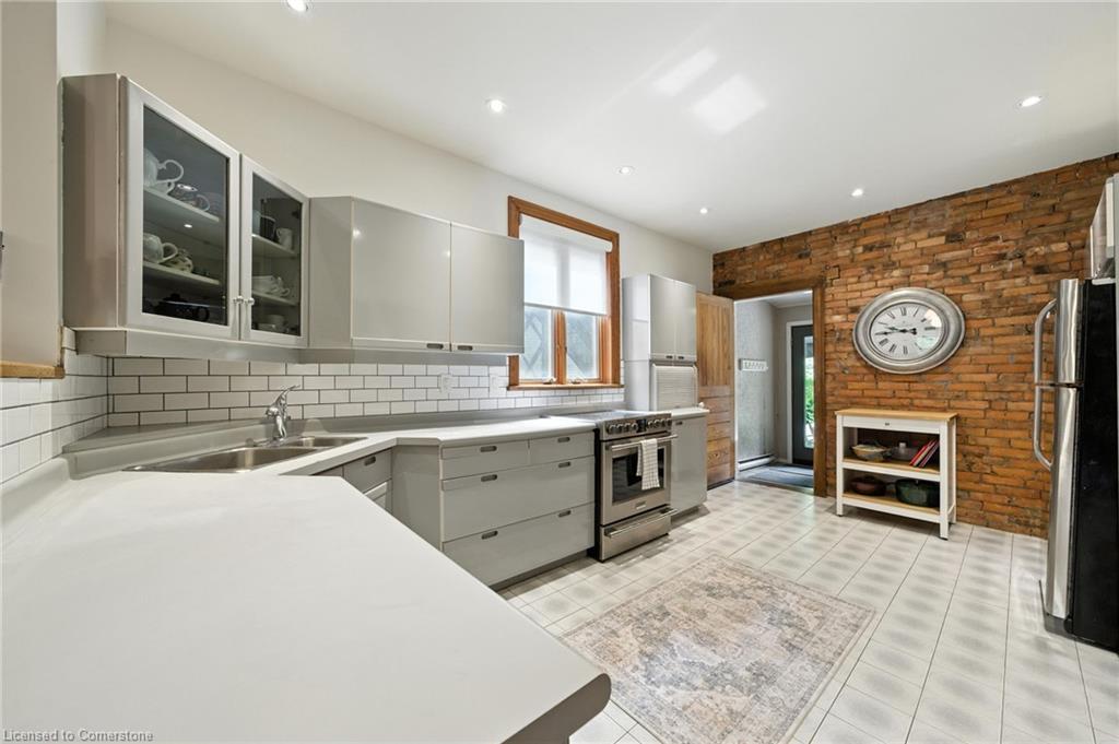 137 Markland Street Property Photo 15