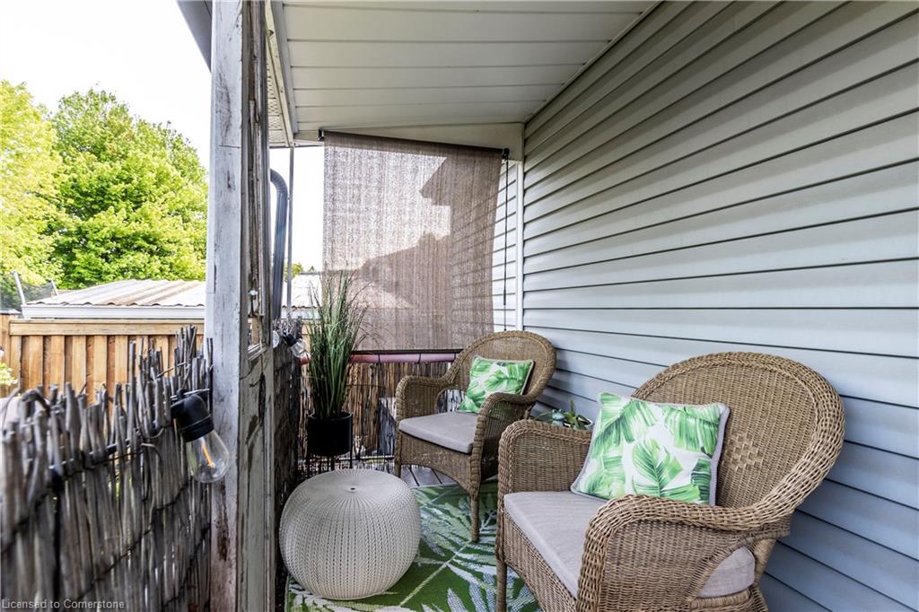 75 Mcelroy Road E Property Photo 28