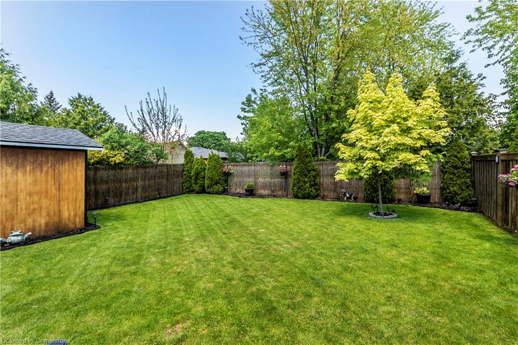 75 Mcelroy Road E Property Photo 38
