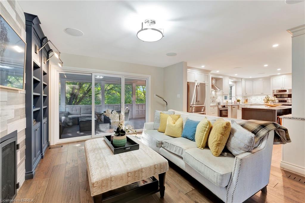 23 Scarfe Gardens Property Photo 7