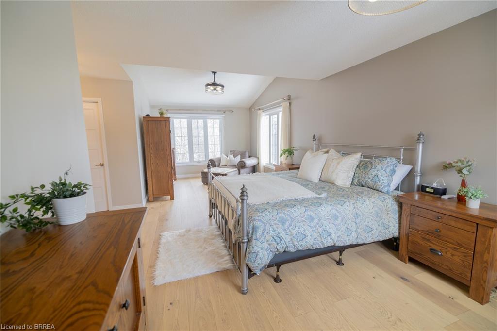 23 Scarfe Gardens Property Photo 17