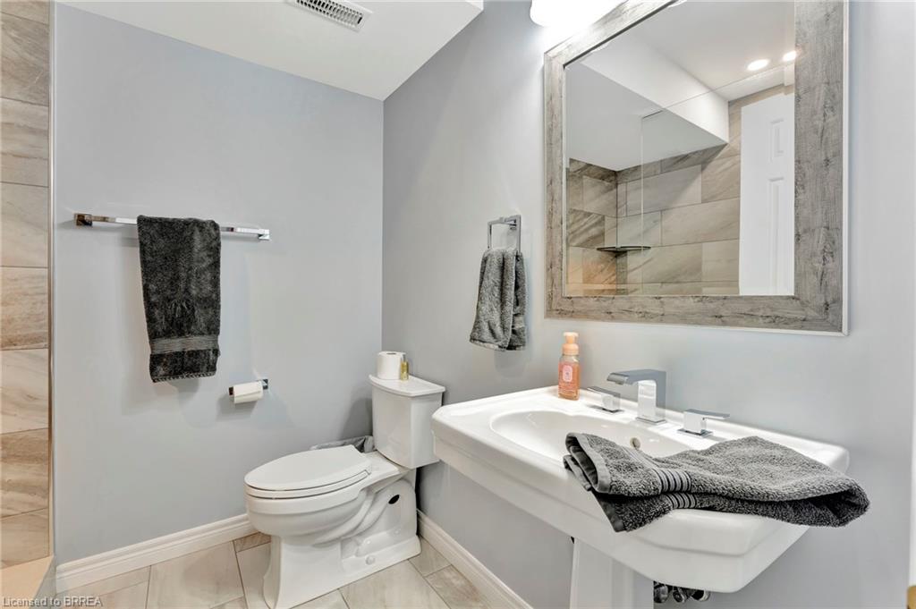 23 Scarfe Gardens Property Photo 25
