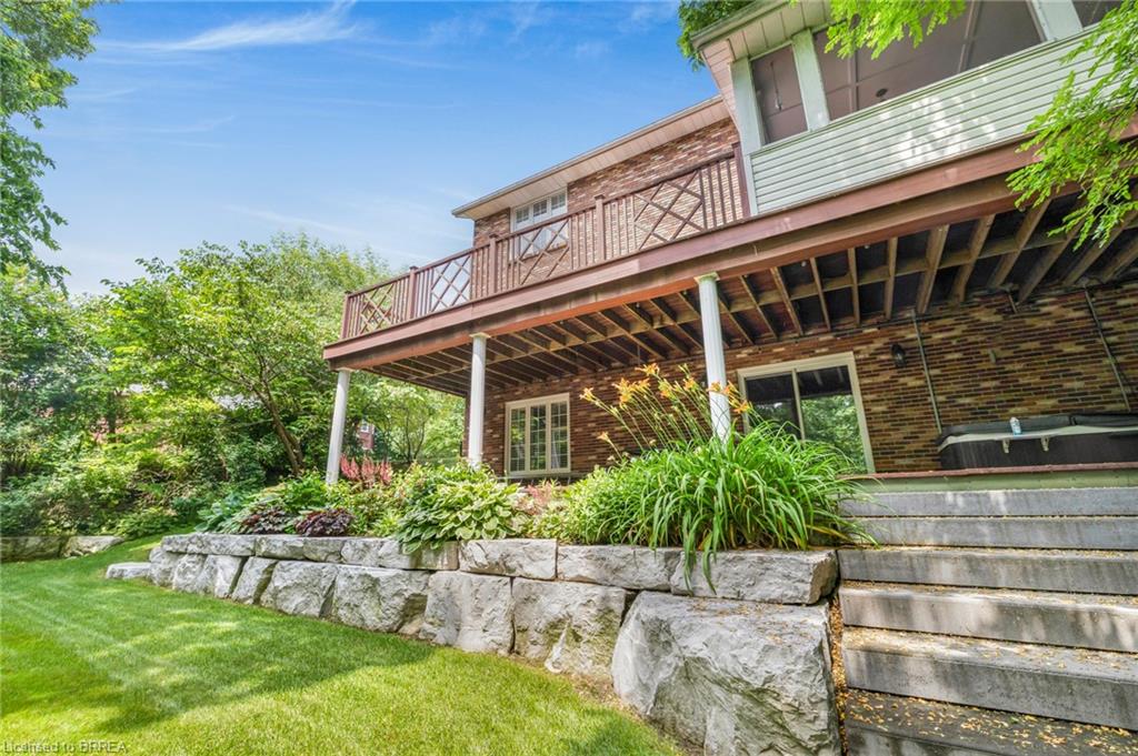 23 Scarfe Gardens Property Photo 29