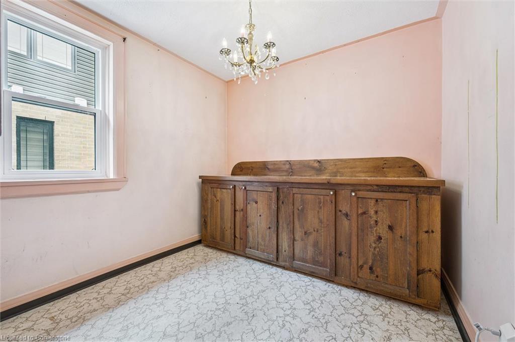 160 Forfar Street E Property Photo 19