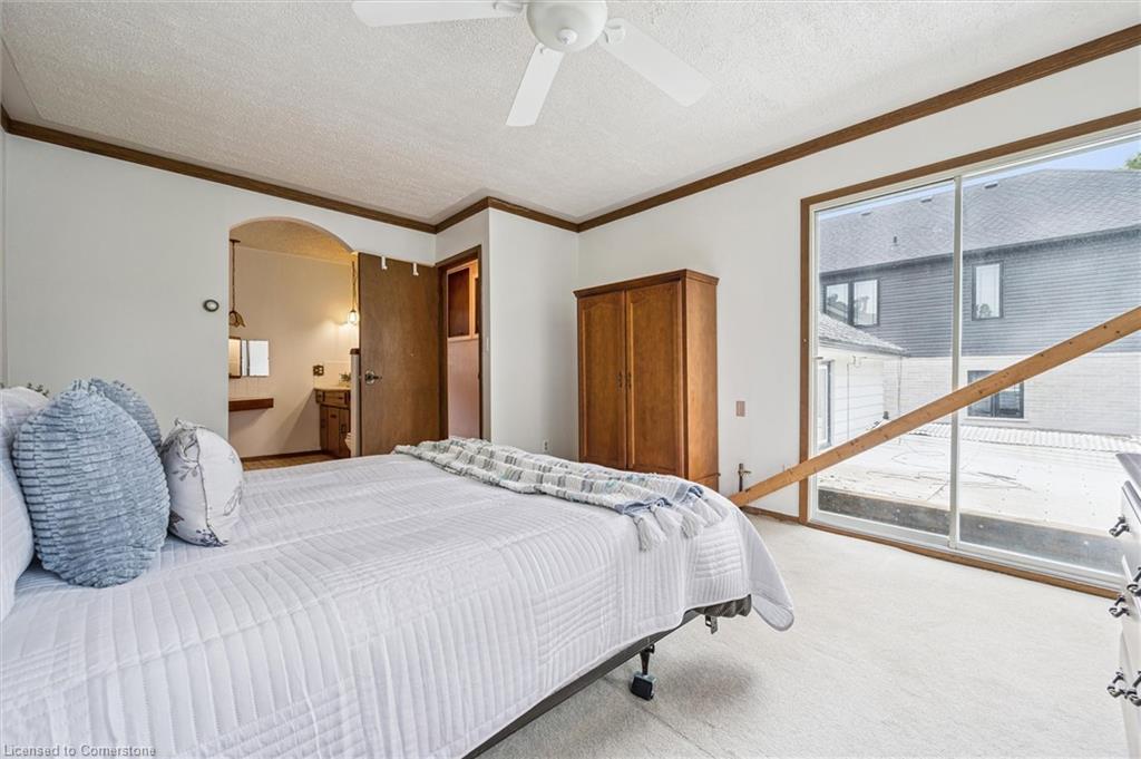 160 Forfar Street E Property Photo 24