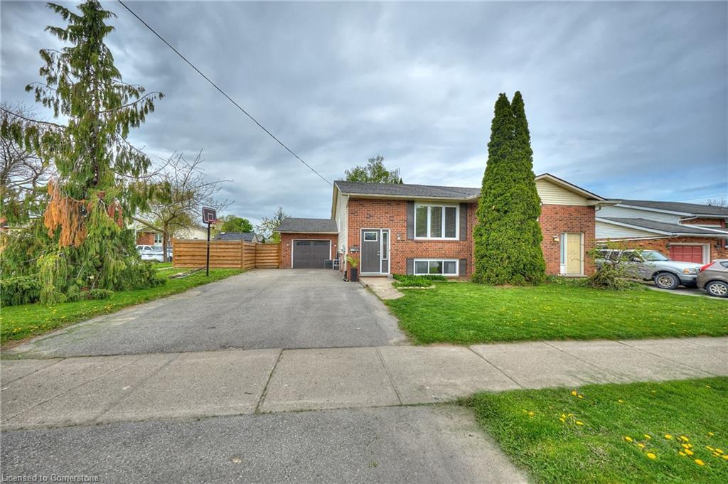 3958 23rd Street Property Photo 2