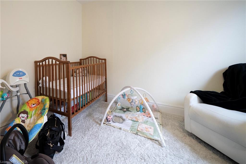 142 Grand River Street N Property Photo 21