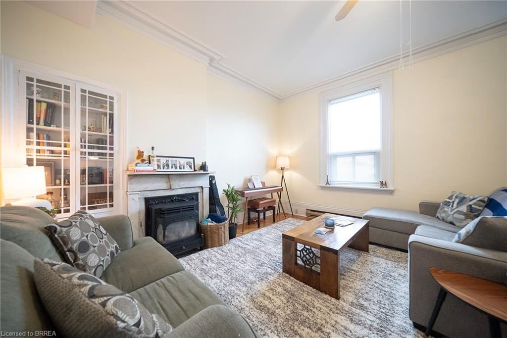 142 Grand River Street N Property Photo 26