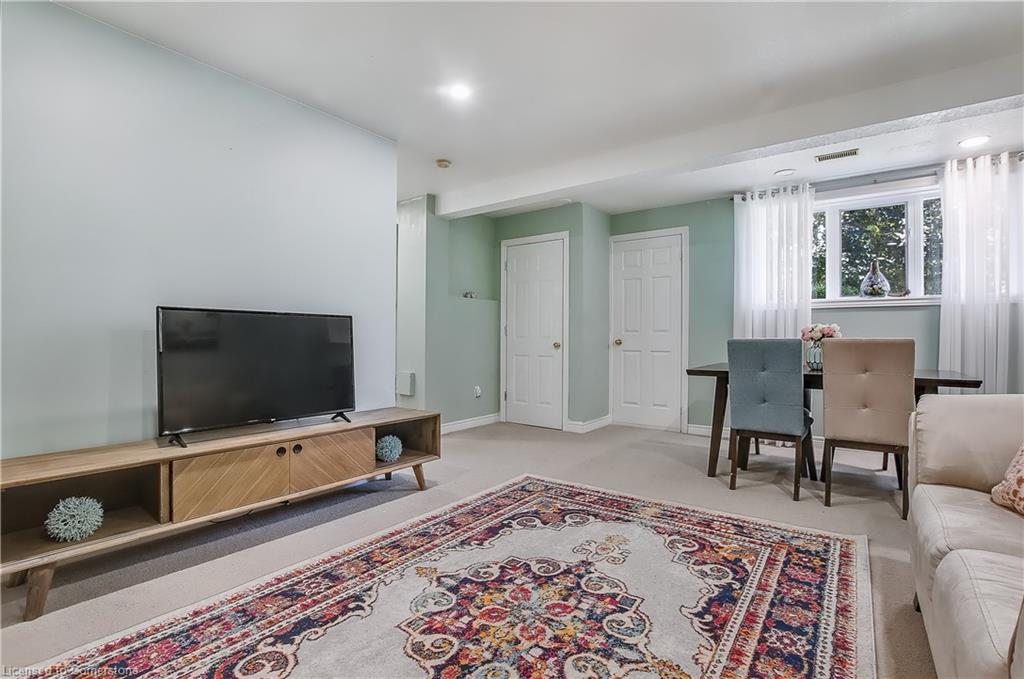 95 General Drive Property Photo 31