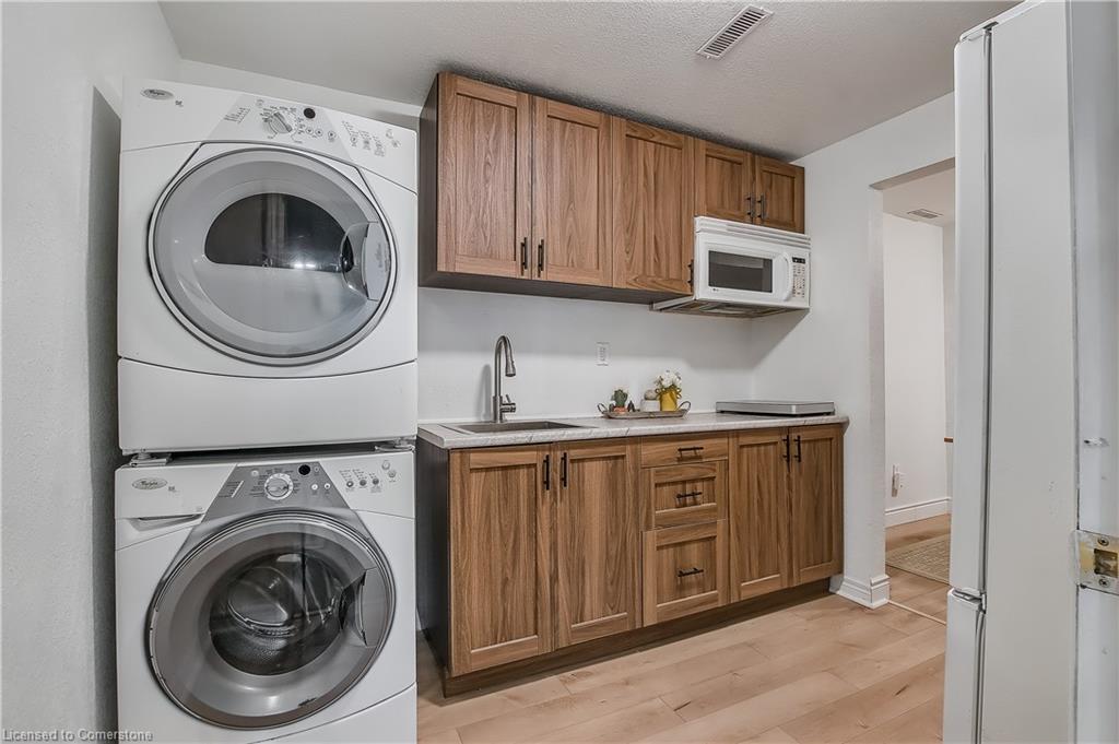 95 General Drive Property Photo 32