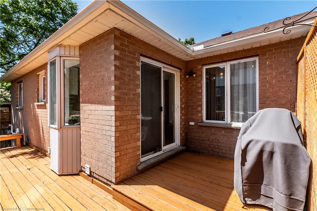 95 General Drive Property Photo 42