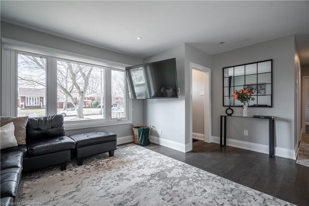 14 Milton Road Property Photo 8