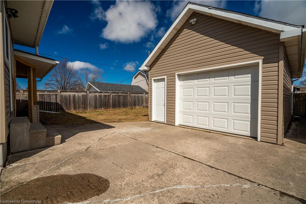 14 Milton Road Property Photo 39