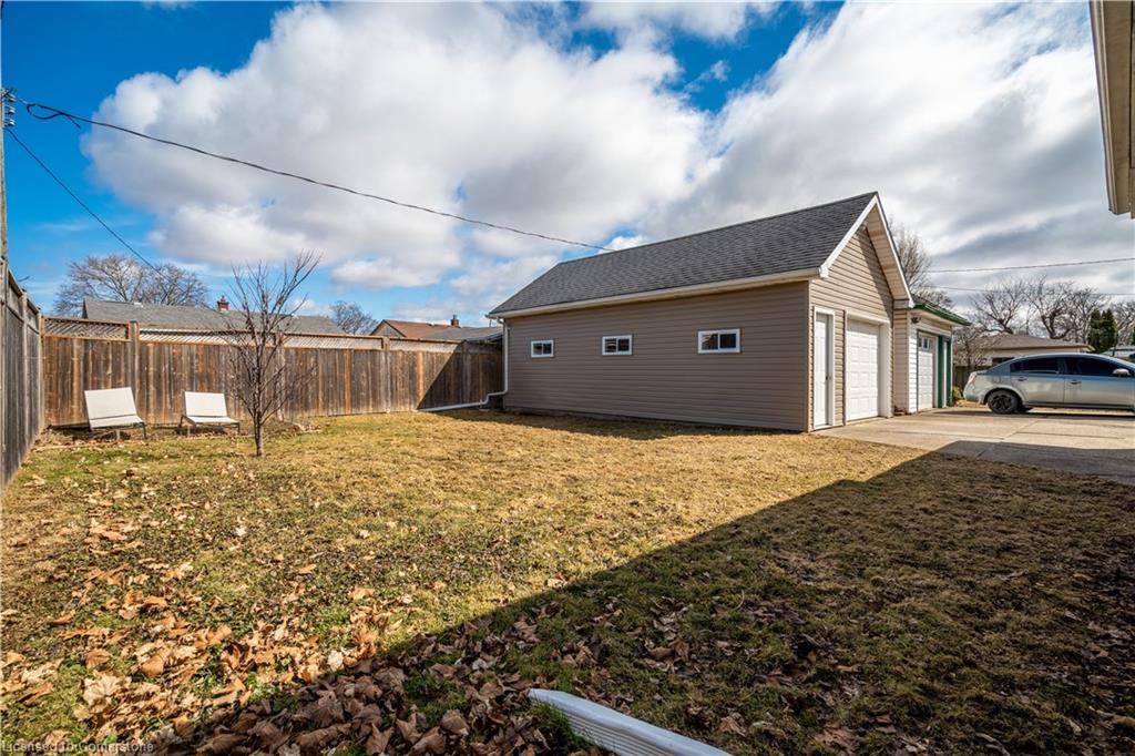 14 Milton Road Property Photo 45