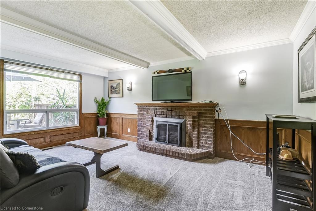 645 Dynes Road Property Photo 20