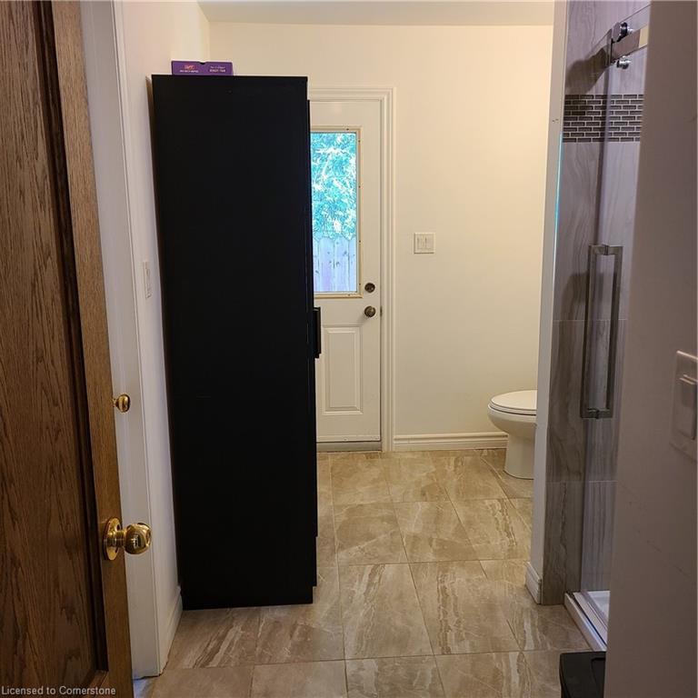 645 Dynes Road Property Photo 26