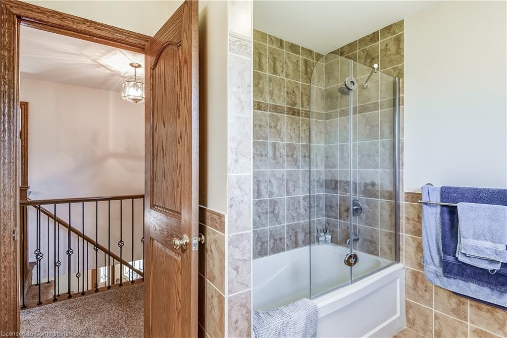 645 Dynes Road Property Photo 28