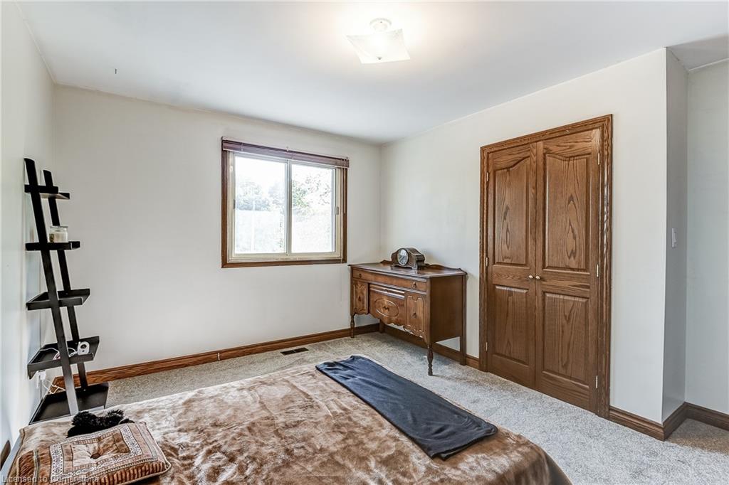 645 Dynes Road Property Photo 32