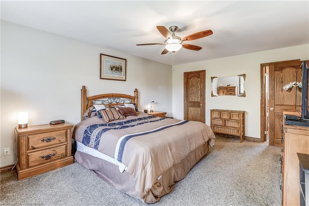 645 Dynes Road Property Photo 36