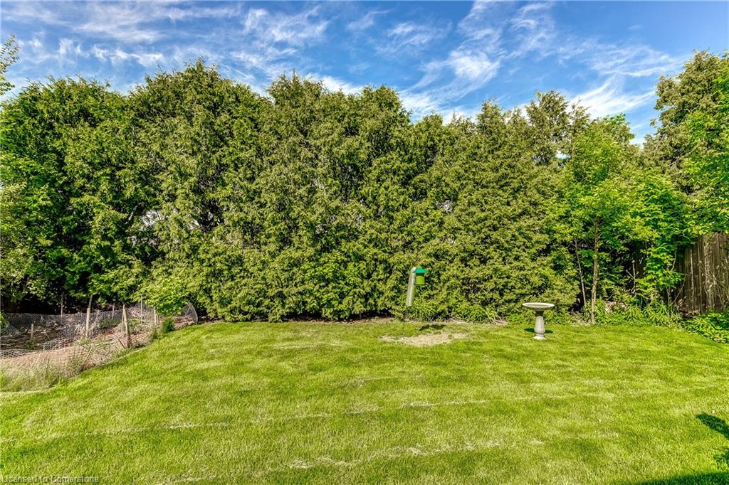645 Dynes Road Property Photo 45