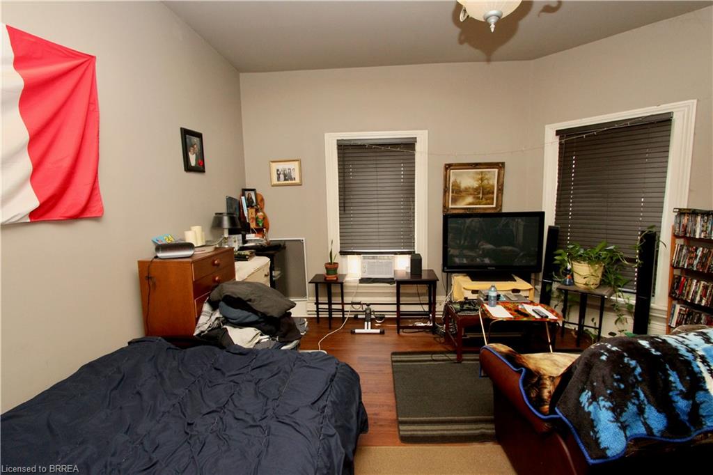 62 Arthur Street Property Photo 8