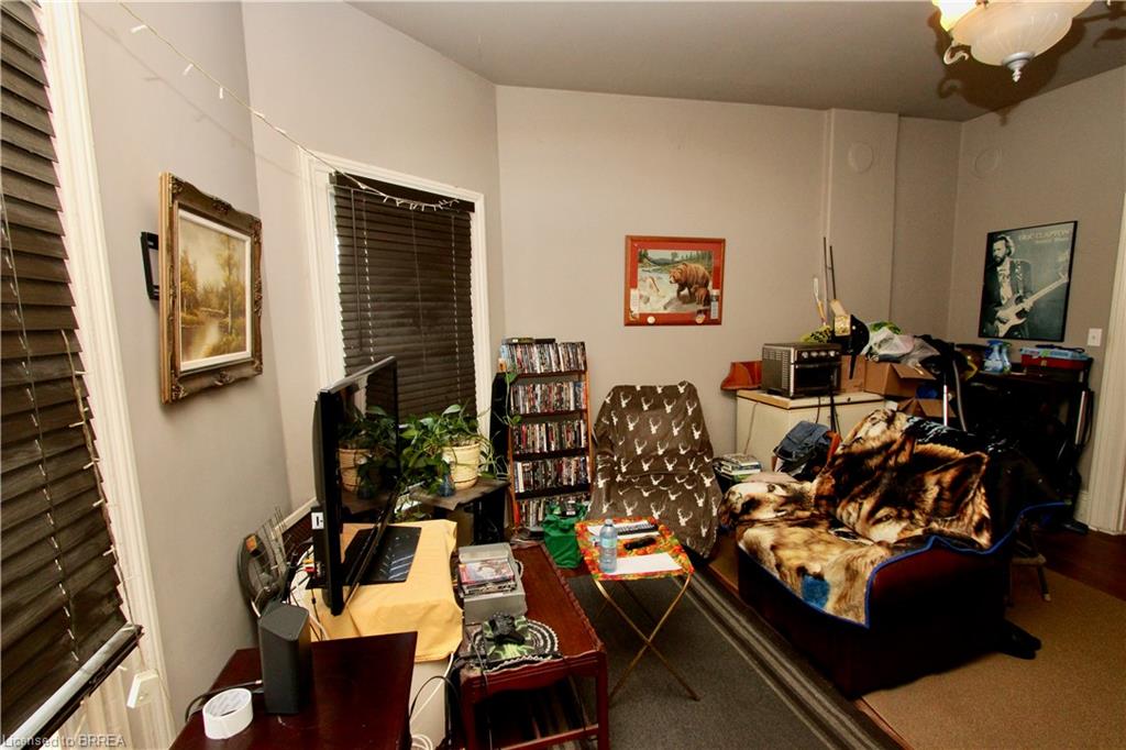 62 Arthur Street Property Photo 9